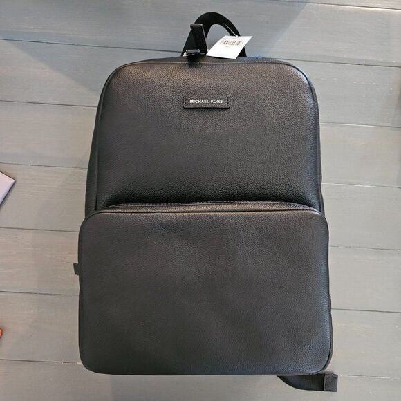 Michael Kors Men’s Black Front Zippers Pocket Leather Travel Backpack - Picture 10 of 16